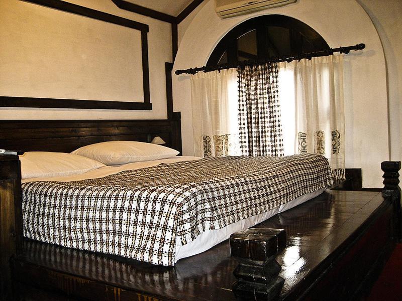 Hotel Restaurant Bujtina E Gjelit Tirana Zimmer foto