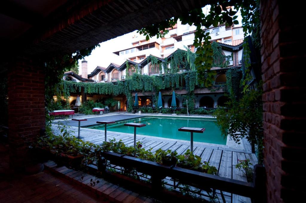 Hotel Restaurant Bujtina E Gjelit Tirana Exterior foto